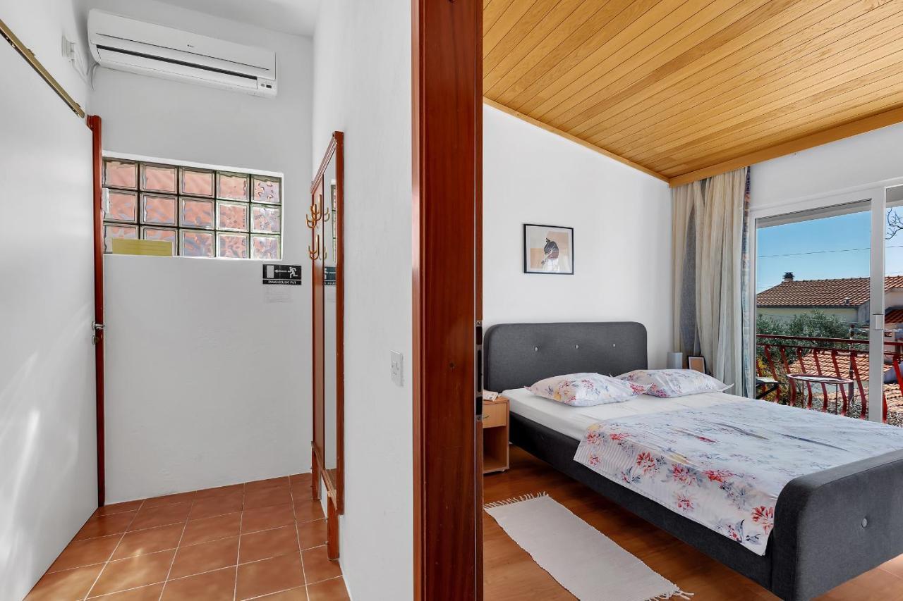 Apartments Paunovic Makarska Ngoại thất bức ảnh