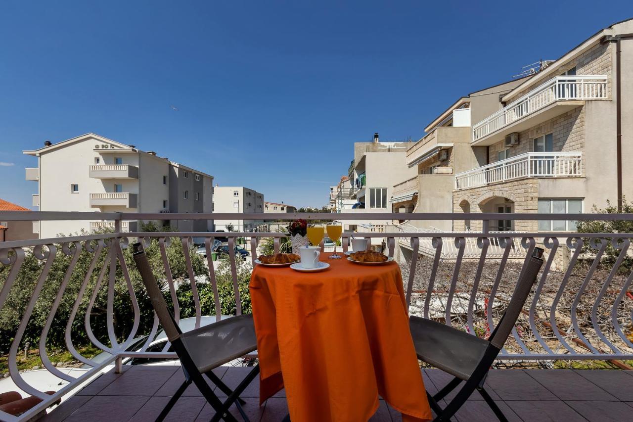 Apartments Paunovic Makarska Ngoại thất bức ảnh
