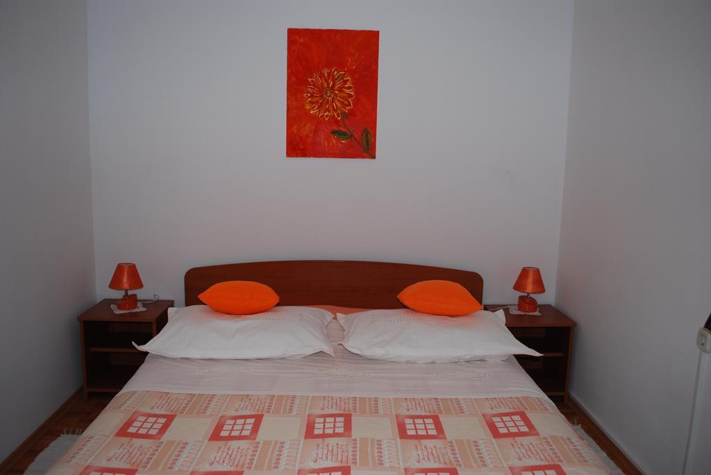 Apartments Paunovic Makarska Ngoại thất bức ảnh