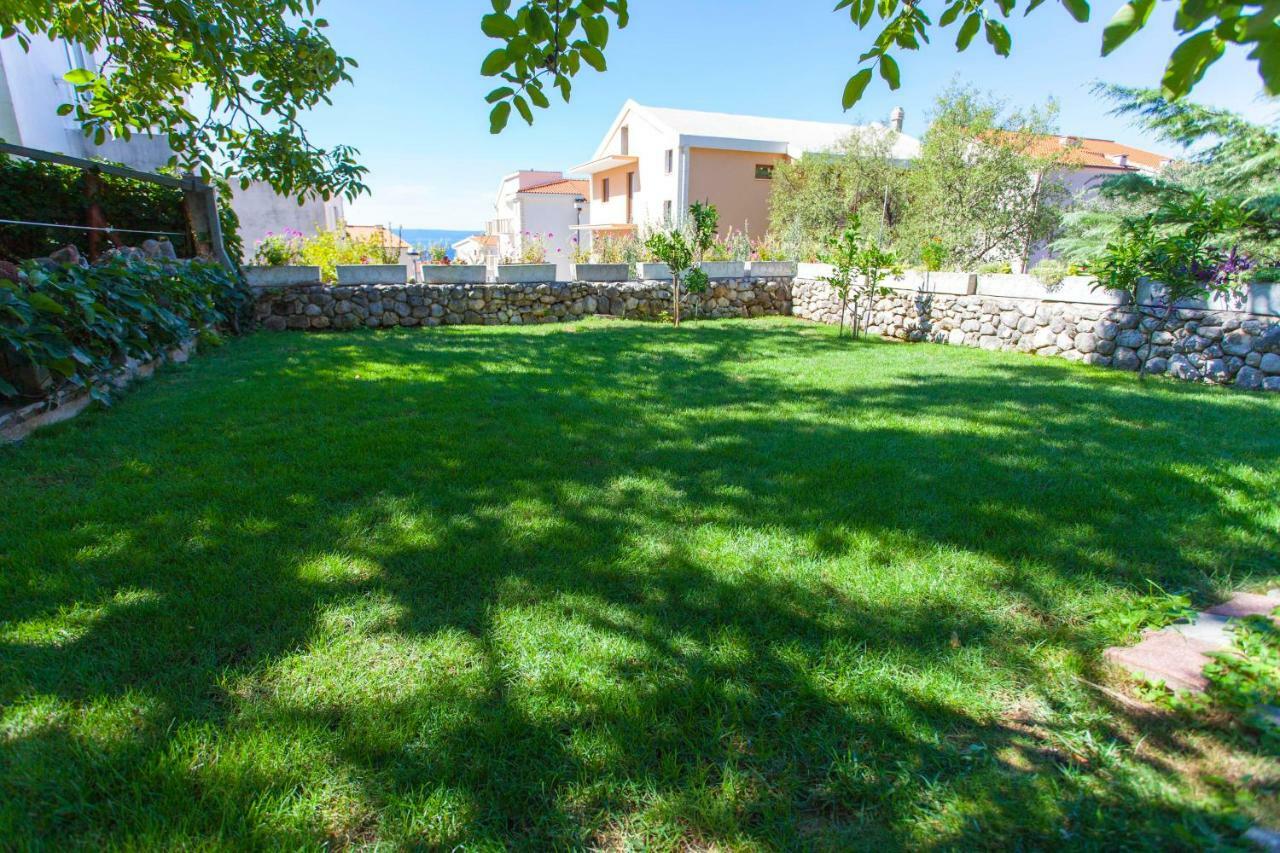 Apartments Paunovic Makarska Ngoại thất bức ảnh